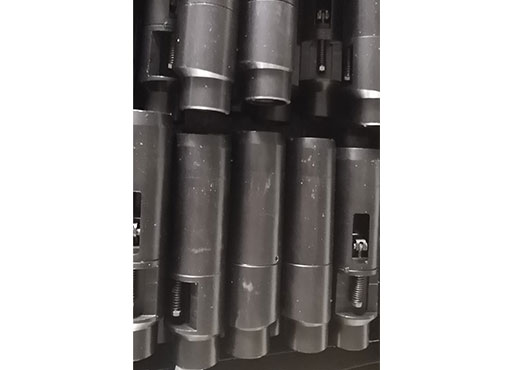 龙透井打压释放工具